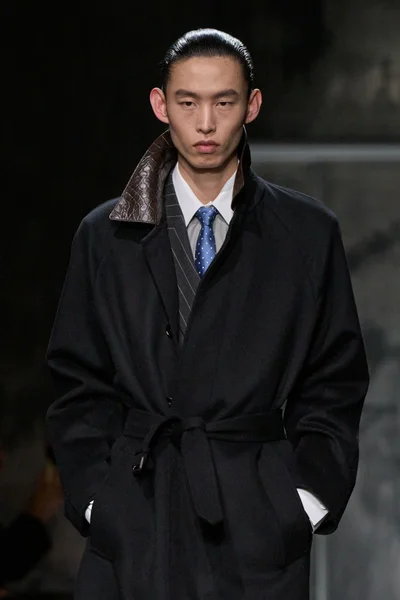 Look 36